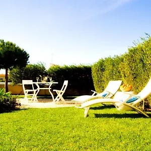  Villa T3 Com Jardim Portugal